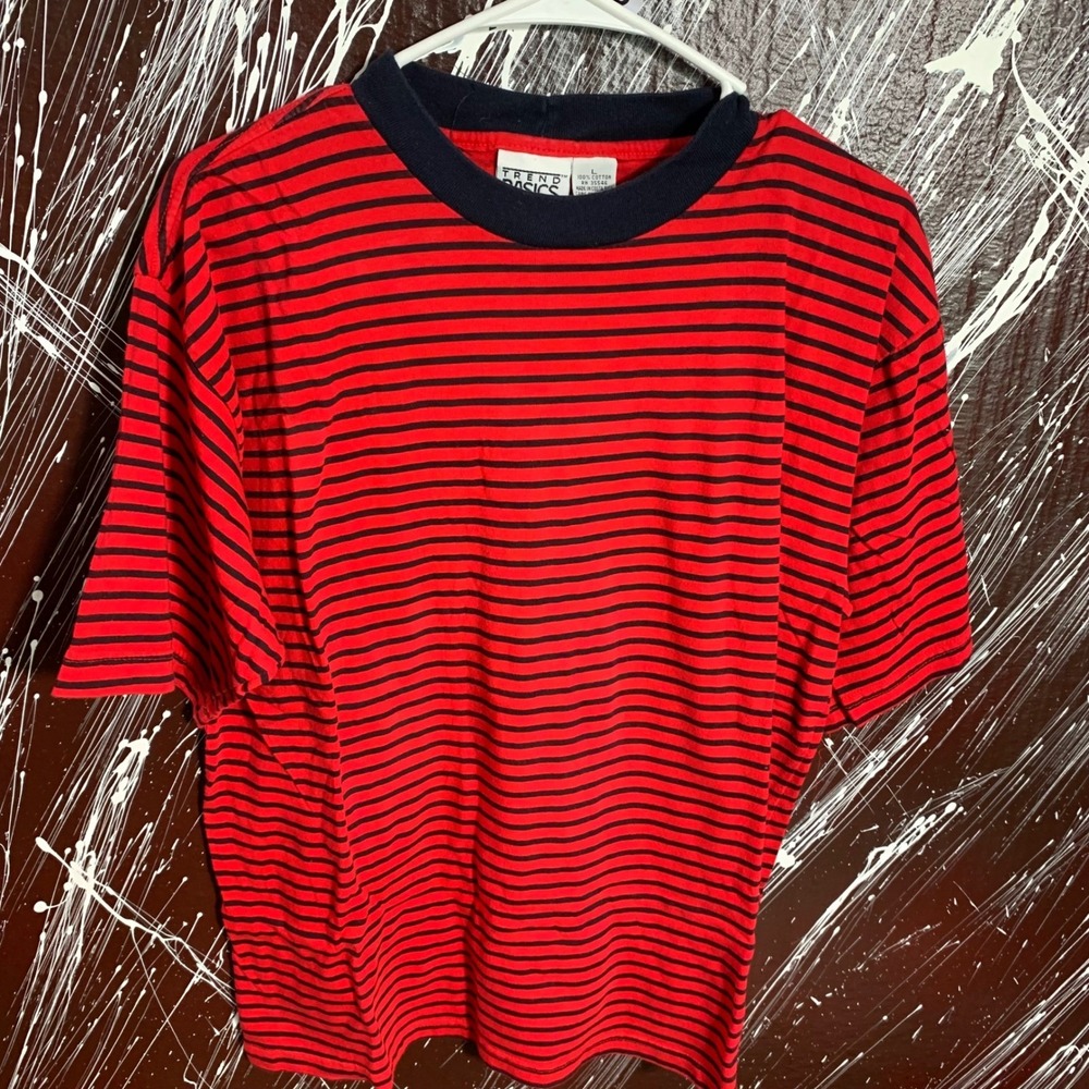Trend Basics Vintage Red Black Striped T-Shirt Womens Large 100% Cotton Tee